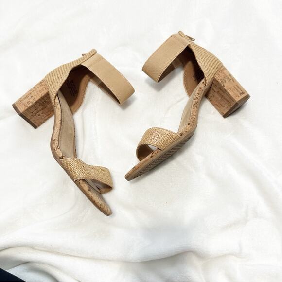 A2 by Aerosoles Tan Suede Block Heel Sandals with Ankle Strap size 6 - Picture 2 of 10